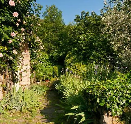 Organi Bed & Breakfast Vaiano (Tuscany)