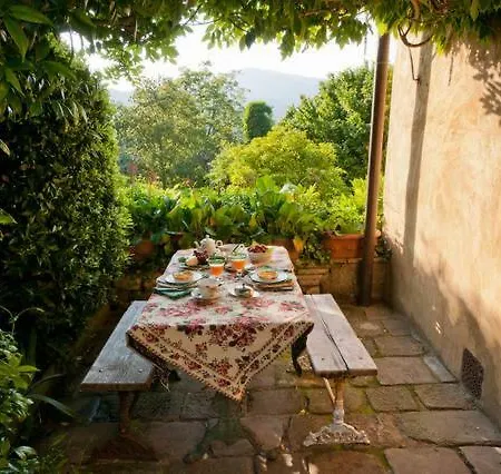 Bed & Breakfast Organi Vaiano (Tuscany)